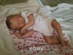18.5 Lifelike Reborn Baby Girl Doll for Sale