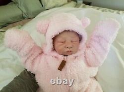 18.5 Lifelike Reborn Baby Girl Doll for Sale