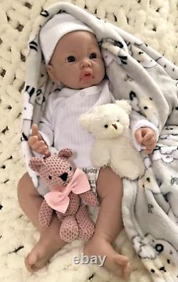 18 Reborn Baby Boy Full Body Silicone Soft Floppy Lifelike Newborn Doll 5 lbs