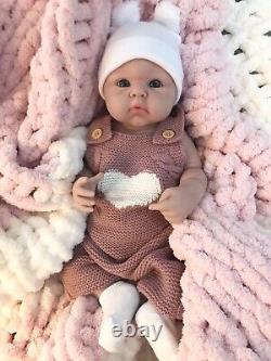 19 Full Silicone Reborn Baby Girl Newborn 7 Lbs Life Like Doll Soft Floppy Gift