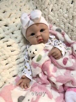 19 Full Silicone Reborn Baby Girl Newborn 7 Lbs Life Like Doll Soft Floppy Gift