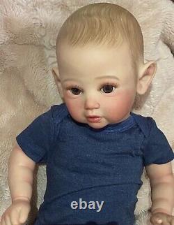 23 Boy Lifelike Reborn Baby Doll