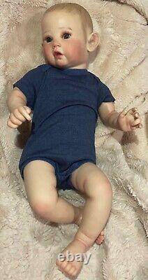 23 Boy Lifelike Reborn Baby Doll