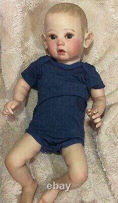 23 Boy Lifelike Reborn Baby Doll