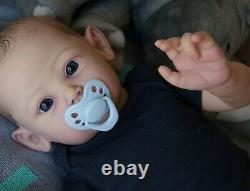 24 Reborn Baby Dolls Silicone Lifelike Newborn Realistic Newborn Boy Xmas Gift