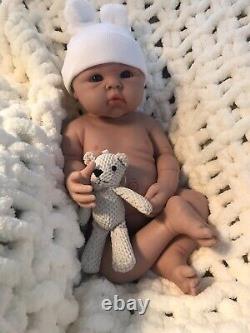 7 LBS Reborn Baby Boy Full Silicone Dolls Newborn Lifelike Soft Infant 19 Gift