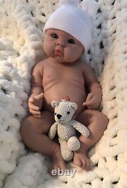 7 LBS Reborn Baby Boy Full Silicone Dolls Newborn Lifelike Soft Infant 19 Gift