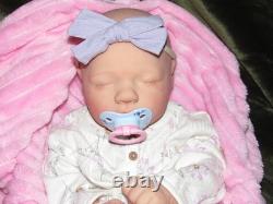 Bargain Baby Realborn Alma Sleeping, 19 4 Lbs. 7 Oz. COA