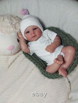 Beautiful Reborn baby girl/boy