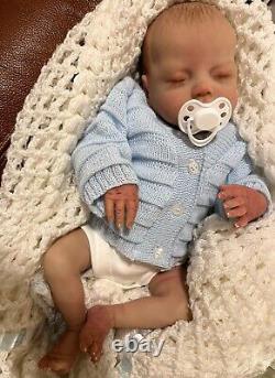 Beautiful SLEEPING Reborn baby doll