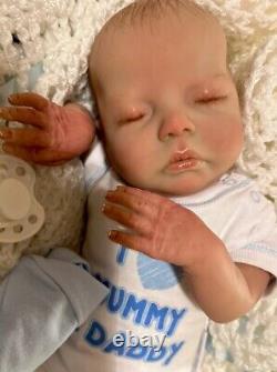 Beautiful SLEEPING Reborn baby doll