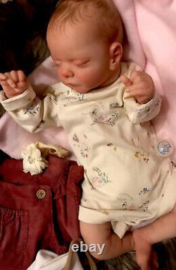 Beautiful SLEEPING Reborn baby doll. Mia