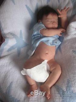 Custom Bespoke Serah sammie made reborn newborn fake baby life doll silicone