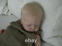 Doves Nursery Realistic Reborn Newborn Baby CAYLE Olga Auer COA