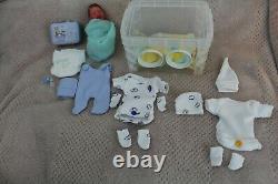 FULL BODY Miniature SILICONE BABY boy with incubator