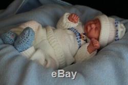 FULL BODY SILICONE BABY Boy micro preemie Drink and wet