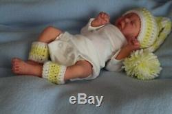 FULL BODY SILICONE BABY Boy micro preemie Drink and wet