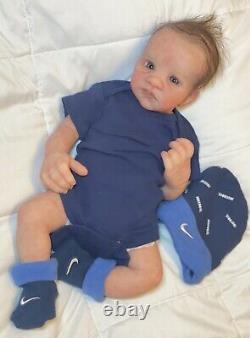 Full body silicone baby boy. 17 Inches. 5 Lbs Anatomically Correct. Drink/wet