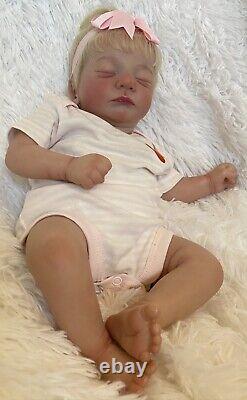 Girl Lifelike Reborn Baby Doll