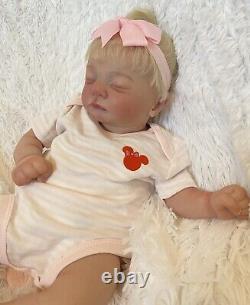 Girl Lifelike Reborn Baby Doll