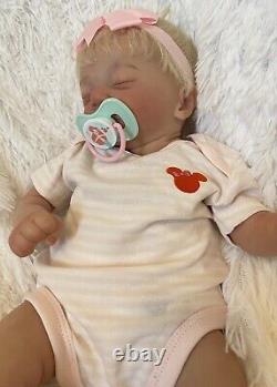 Girl Lifelike Reborn Baby Doll