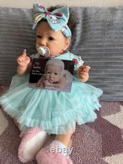 I am selling a Bonnie Brown Saskia reborn doll. She is brand new and ready to go