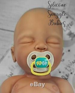 NEW 22 Newborn Full Body Silicone Baby Girl Doll Riley