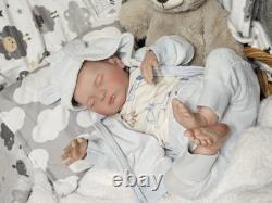 NEW Reborn Babydoll Art Doll 21 Boy Closed eyed with hair Asleep Laura
