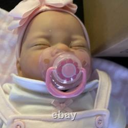 New Beautiful Realborn/Reborn Baby Girl 17 Shelly's dolls From Europe