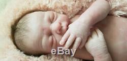 Newborn FBS Rose by Evelina Wosnjuk Excellent Condition