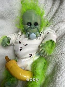 Ooak Reborn newborn baby Girl Grinchreborn bAby Ape orangutan Monkey Art doll