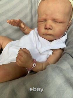 Ooak Reborn newborn baby Girl reborn baby Limited Edition Cayle Art doll