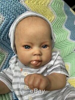 Ooak Reborn newborn baby boy reborn baby SOLE Towa Art doll