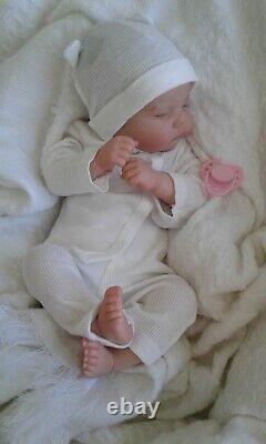 QUINBEE OOAK REBORN DOLL GIRL! Vinyl