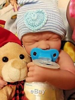 REBORN FIRST TEARS BABY REAL BOY PREEMIE MORE AFFORDABLE takes a pacifier