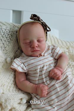 Realborn Alyssa Asleep (Bountiful Baby)