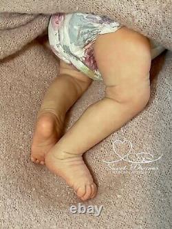 Realborn Felicity asleep by Bountiful Baby, OOAK, Lifelike, Realistic Baby Doll