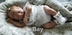 Realborn baby girl bella realistic molted skin tones