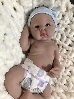 Reborn Baby Boy Doll 7.5 lbs Full Body Silicone 19 Chubby Newborn Dolls Floppy