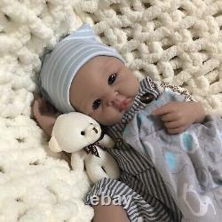 Reborn Baby Boy Doll 7.5 lbs Full Body Silicone 19 Chubby Newborn Dolls Floppy