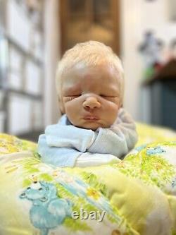 Reborn Cuddle Baby OOAK hyper realistic baby doll Therapy Doll Pat Moulton