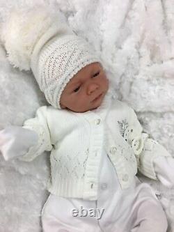 Reborn Doll Baby White Bobble Hat Outfit Magnetic Dummy A