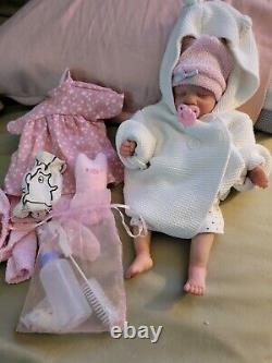 Reborn Silicone Baby/Drink&Wet/Armatures in all 4 limbs