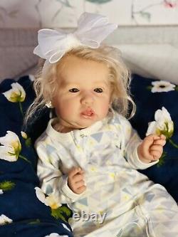 Reborn baby Saskia