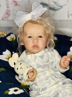 Reborn baby Saskia