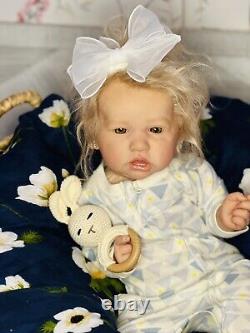 Reborn baby Saskia