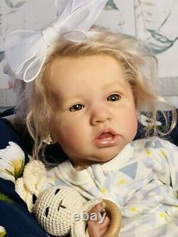 Reborn baby Saskia