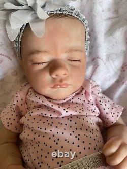 Reborn baby dolls Baby Girl With Magnetic Pacifier, Outfit, + Receiving Blanket