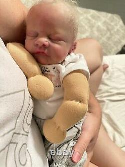Silicone Aslyn Sculpt Reborn Cuddle Baby