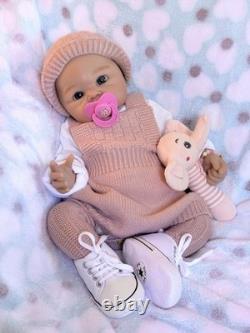 Silicone Reborn Baby Doll Girl Lifelike 19 Soft Floppy Squishy Newborn 7Lbs